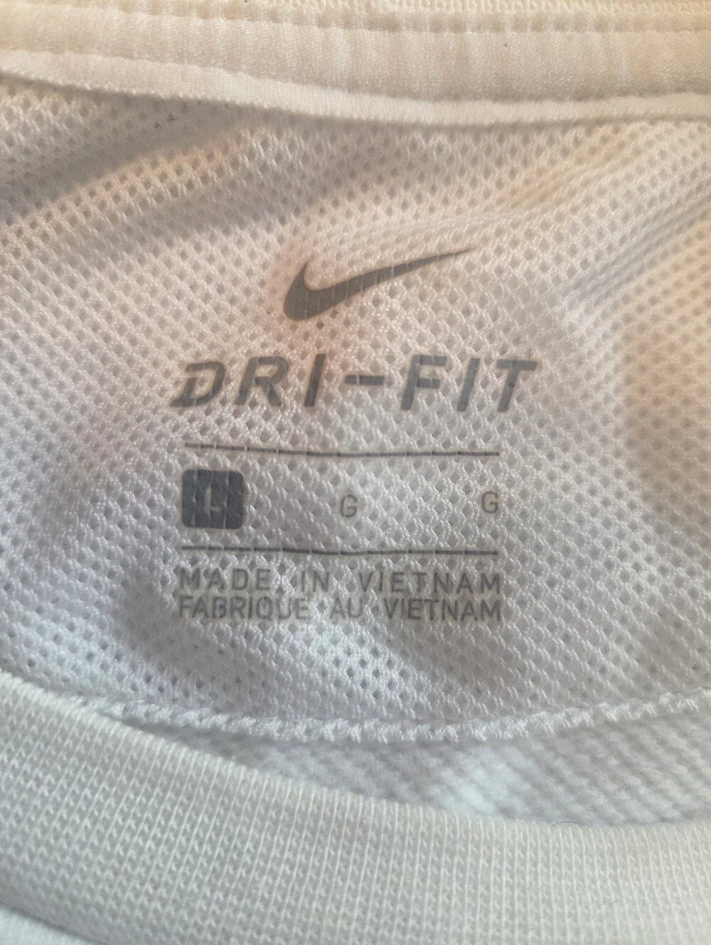 Nike Men's Large Dri-fit White Crewneck Sweatshirt with Gray and Black Sleeves